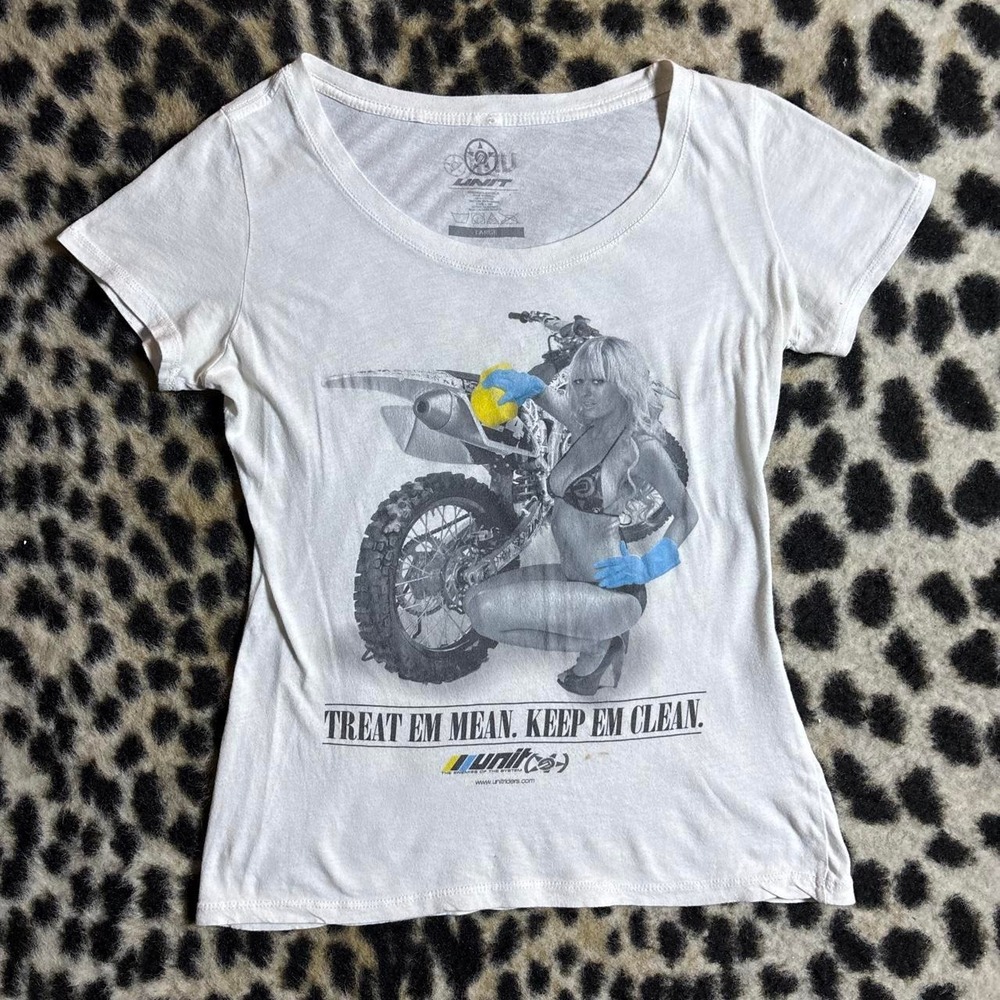 UNIT White Motorcycle Graphic Tee Y2K Dirt Bike Pinup